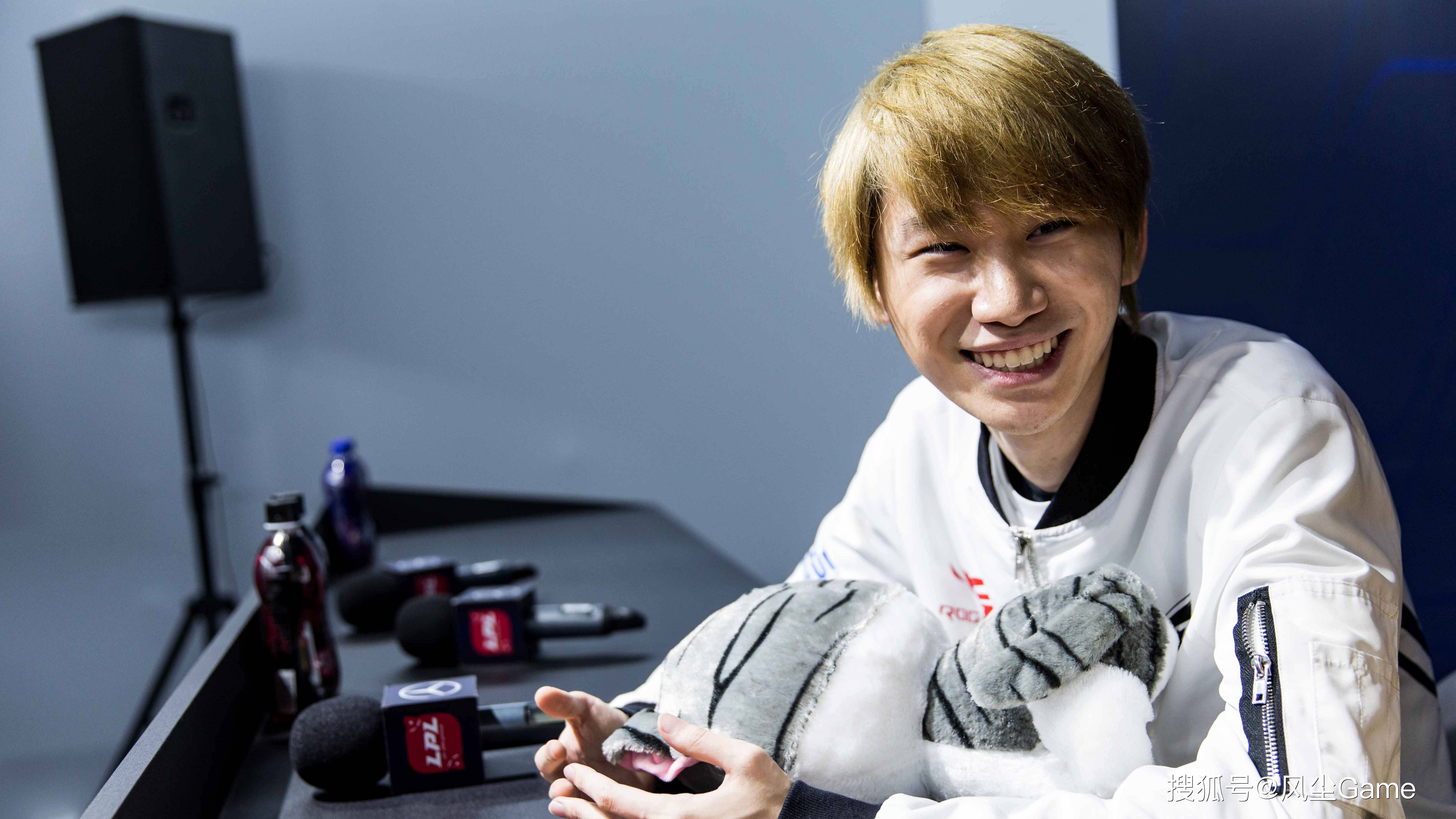 WBG碾压FLY，Meiko单局斩获MVP鏖战多局成都决赛之夜，引爆全场热议