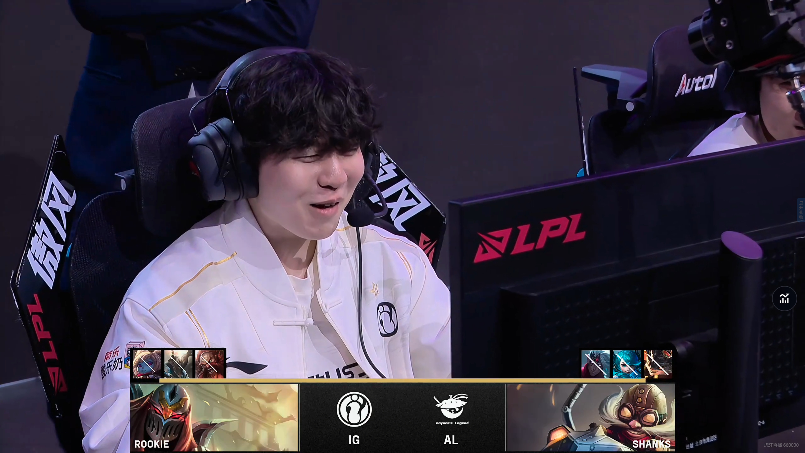 开云体育入口-包含BLG绝杀WBG，Tarzan线上压制力十足焦点之战全球总决赛，成为赛场最大亮点的词条