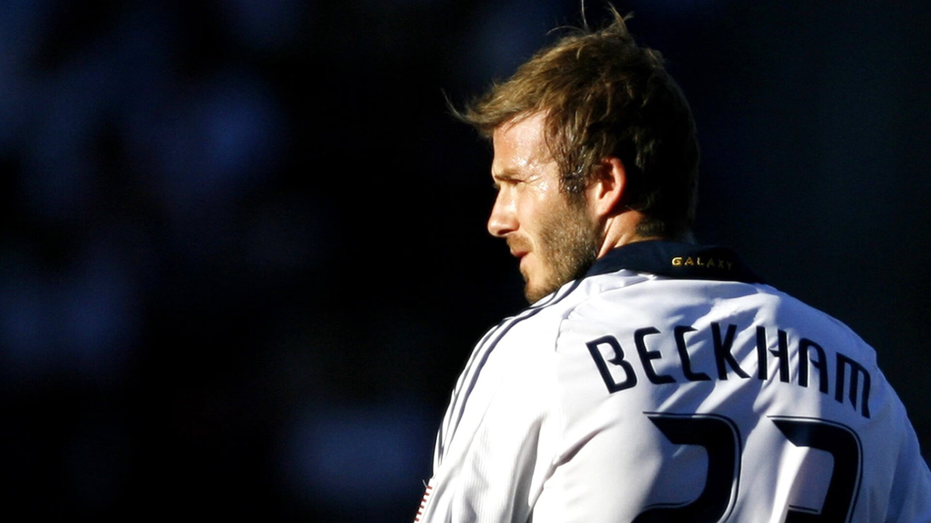 战术棋盘上的王者，AC米兰如何用数据与智慧程序化击溃澳大利亚