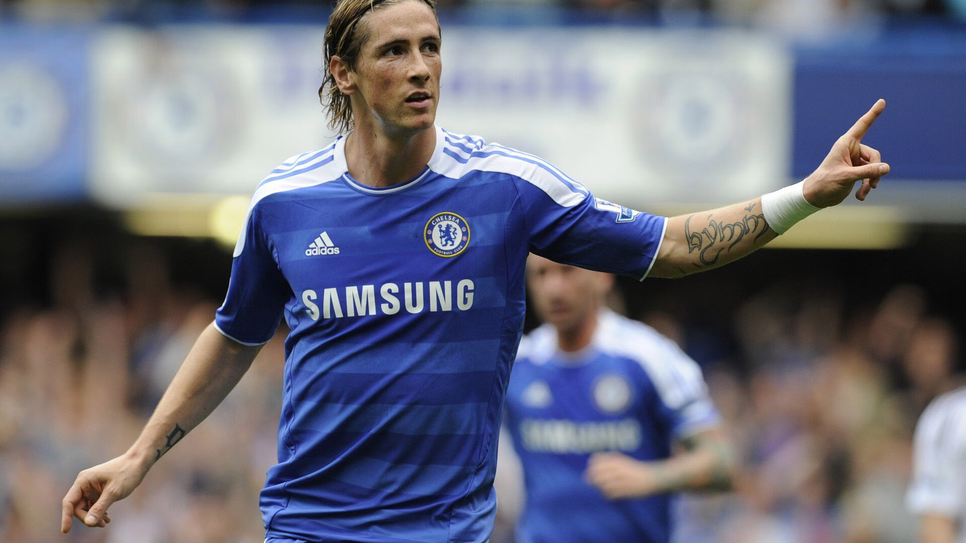 智利屠龙刀出鞘！无名门迪三记绝杀，洪都拉斯轰然倒地