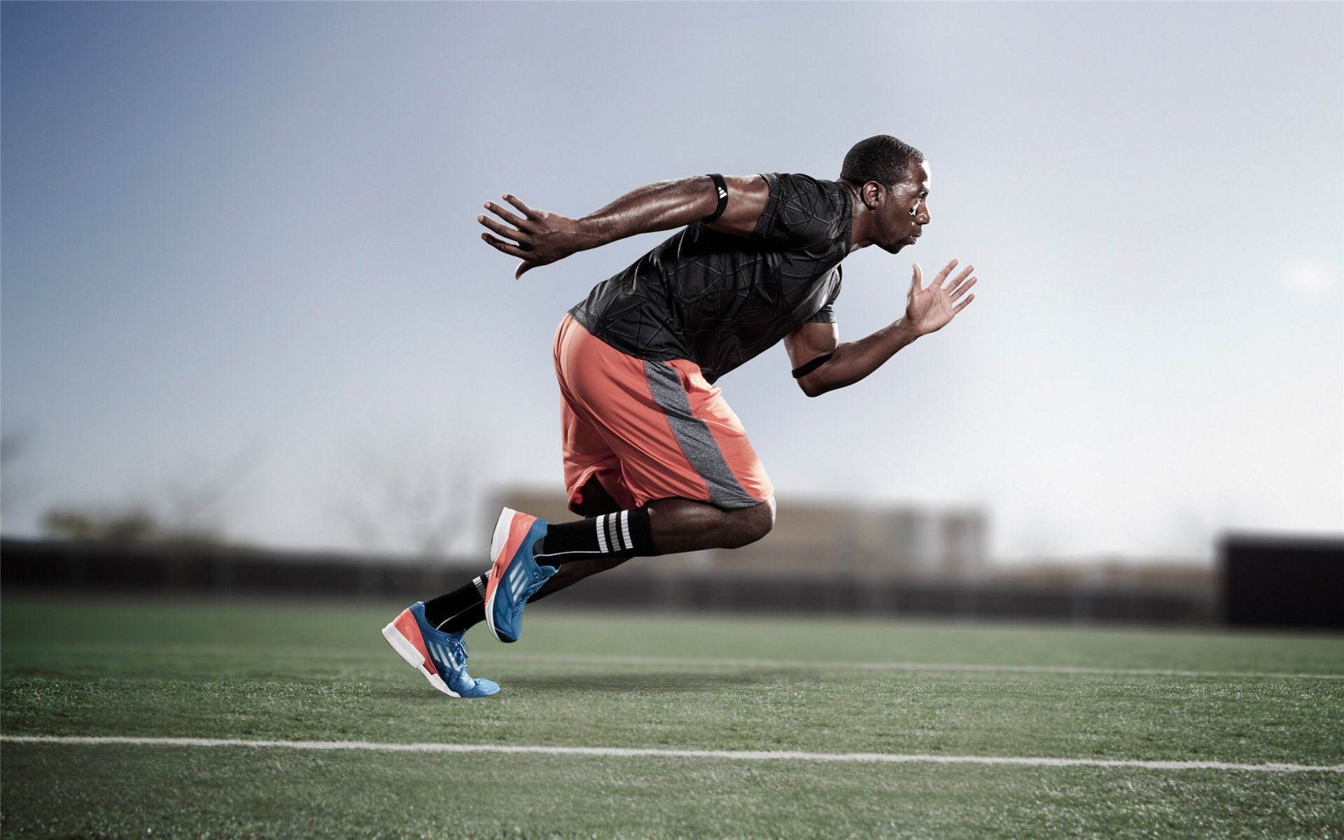 姆巴佩之夜！一己之力撕开防线，波兰铁骑却让法国主场蒙羞