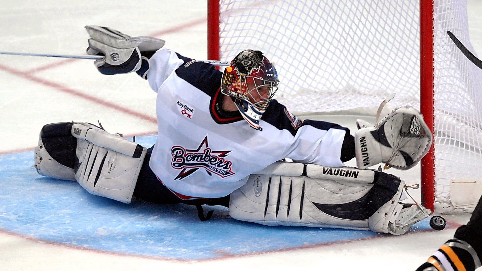 库里梅开二度助蓝军登顶，张宁绝杀山西加时险胜火箭！