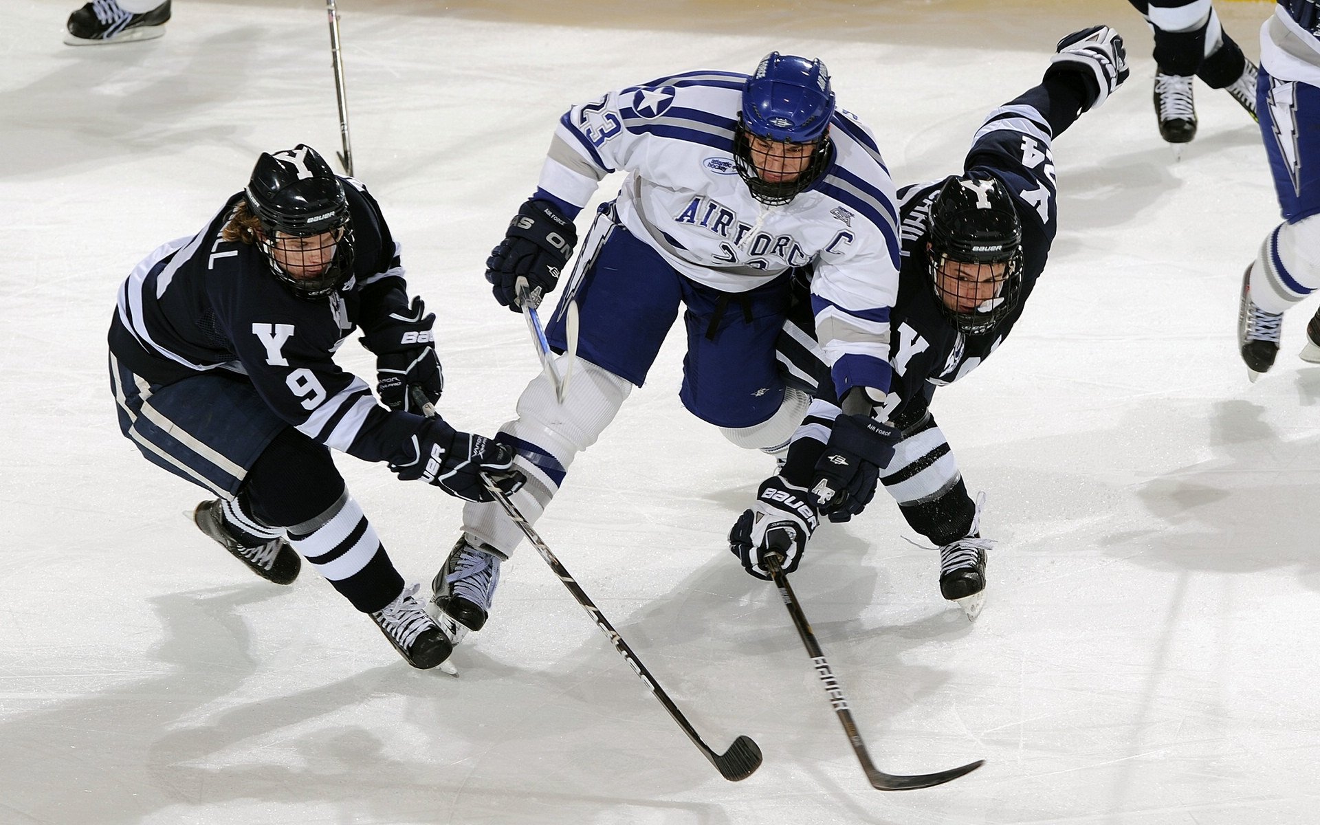 当塔图姆跨界打劫英超收视率,超级巨星如何让体育悬念提前破产?